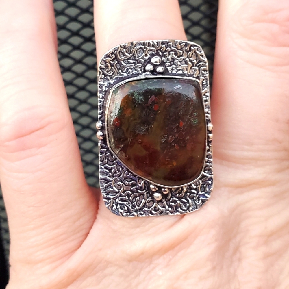 New Bloodstone 925 Silver Ring.